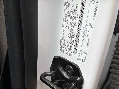 Used 2018 Ford F150 XLT w/ Equipment Group 302A Luxury image 6