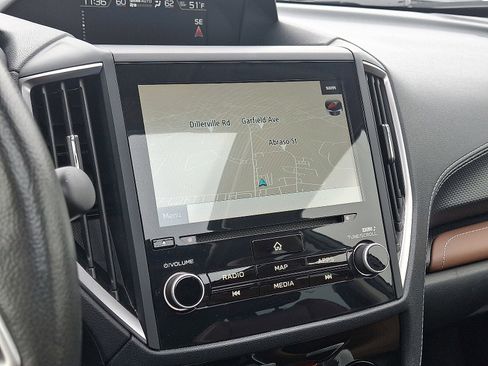 Used 2023 Subaru Forester Touring image 18