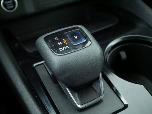 Used 2021 Nissan Rogue SV w/ Premium Package image 31