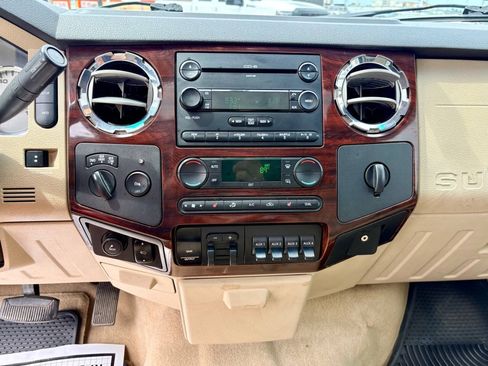 Used 2008 Ford F450 Lariat AWD/4WD image 13