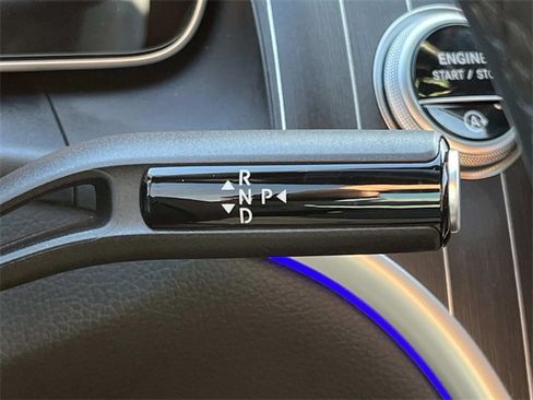 Used 2025 Mercedes-Benz GLC 300 4MATIC image 45