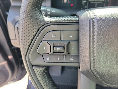 New 2026 Toyota Tacoma SR image 18