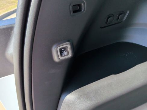 New 2026 Jeep Cherokee Overland image 47