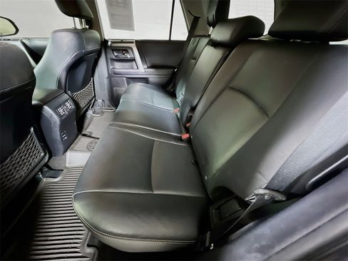 Used 2018 Toyota 4Runner Limited image 22