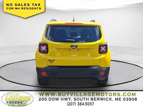 Used 2017 Jeep Renegade Altitude AWD/4WD image 6