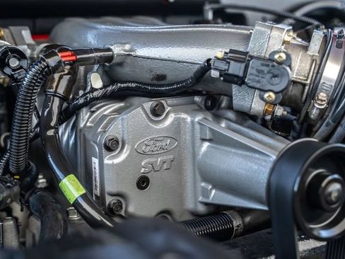 Used 2004 Ford F150 Lightning RWD image 35