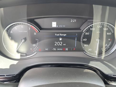 Used 2024 Cadillac XT6 Sport AWD/4WD image 29