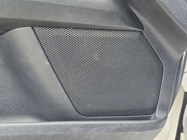 Used 2017 Ford Fusion SE FWD image 22