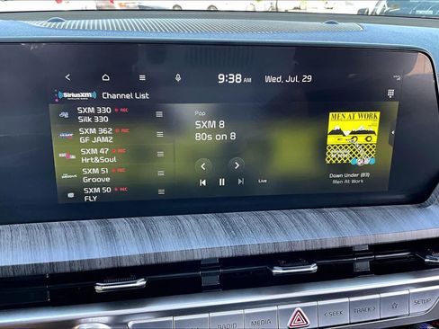 Used 2023 Kia Telluride EX w/ EX Captain's Chair Package FWD image 31