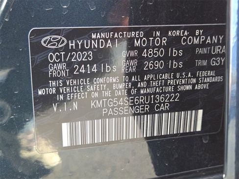 Used 2024 Genesis G70 3.3T Advanced w/ Sport Prestige Package image 34