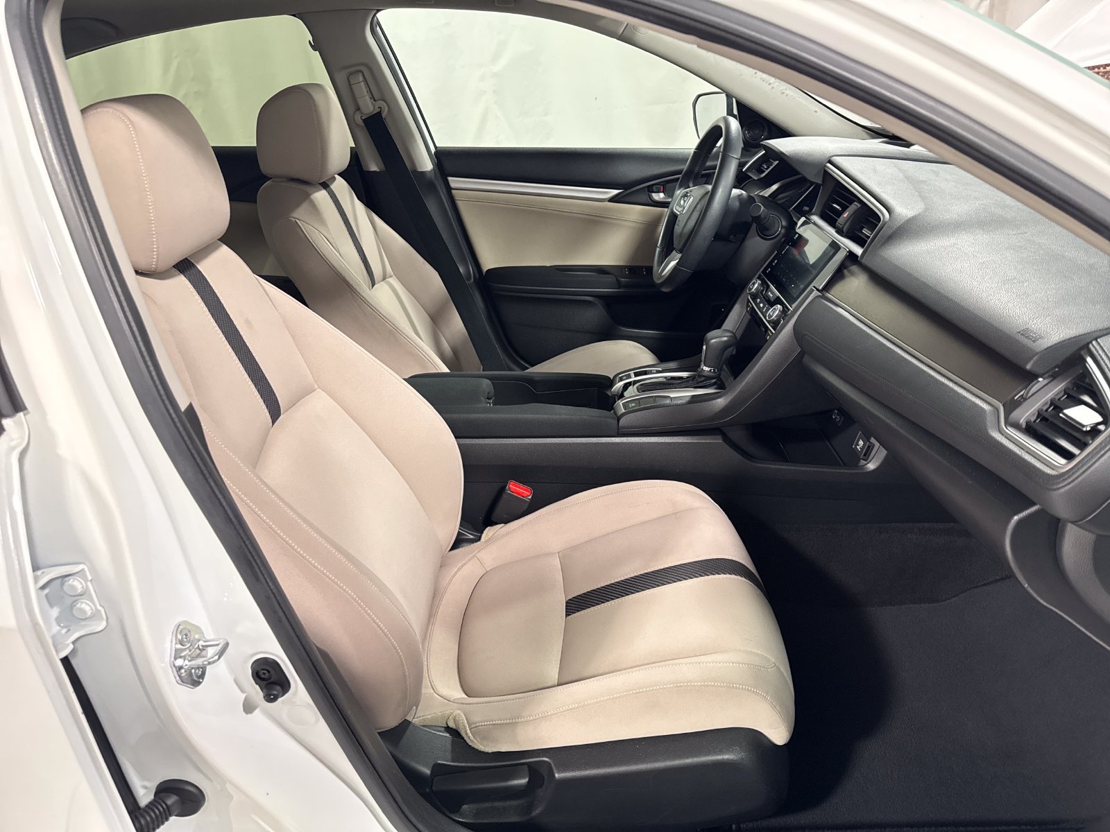 Used 2018 Honda Civic EX-T image 22
