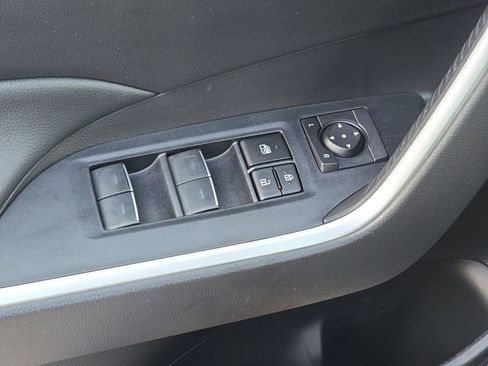 Used 2023 Toyota RAV4 XLE image 33