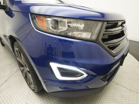 Used 2015 Ford Edge Sport w/ Equipment Group 401A AWD/4WD image 25