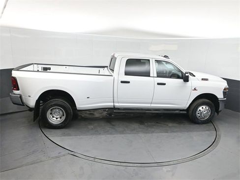 New 2026 RAM 3500 Tradesman image 28