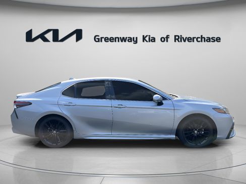 Used 2024 Toyota Camry XSE image 7