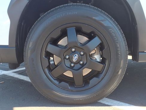 Used 2024 Subaru Outback Wilderness image 9