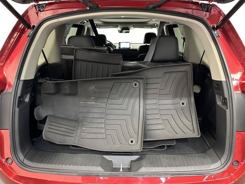Certified 2025 Honda Pilot Touring image 32