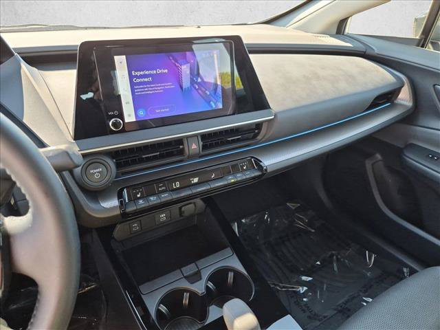 Used 2023 Toyota Prius XLE FWD image 15