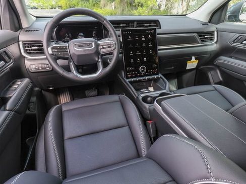 New 2026 GMC Terrain Denali AWD/4WD image 16