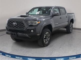 Used 2022 Toyota Tacoma TRD Sport video 1