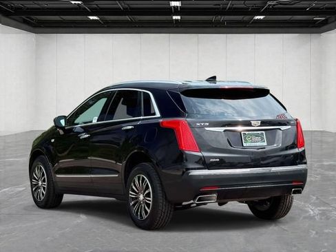 Used 2018 Cadillac XT5 AWD image 7