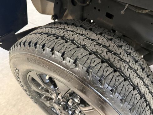 Used 2021 RAM 2500 Limited AWD/4WD image 23