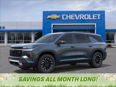 New 2026 Chevrolet Traverse Z71 w/ Driver Confidence Package image 2