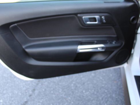 Used 2020 Ford Mustang GT w/ Black Accent Package RWD image 13
