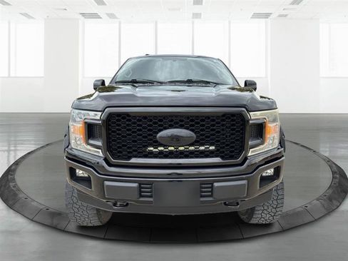 Used 2018 Ford F150 XL w/ Equipment Group 101A Mid AWD/4WD image 3