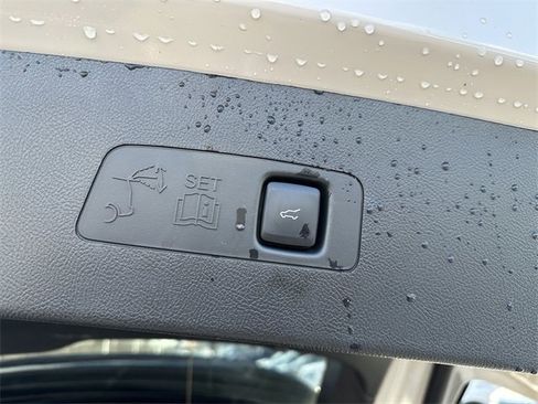 Certified 2022 Lincoln Corsair AWD w/ Equipment Group 101A image 43