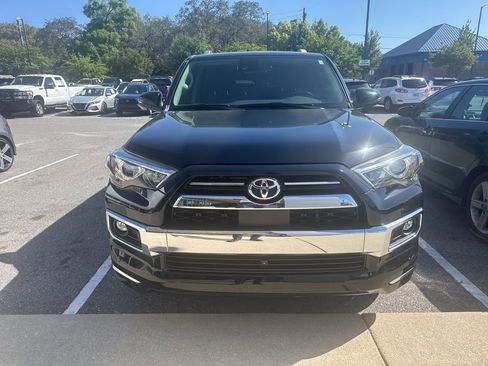 Used 2022 Toyota 4Runner Limited image 2