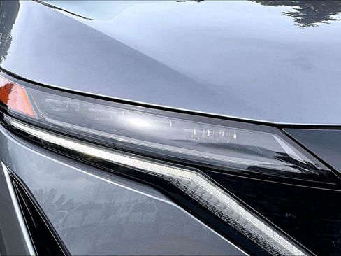 Used 2023 Nissan Ariya FWD image 31