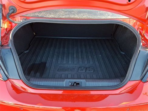 Used 2025 Toyota GR86 Premium image 28