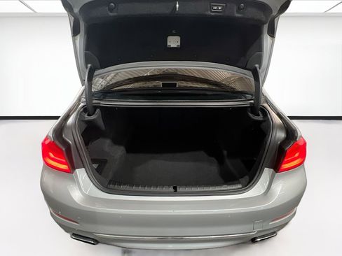 Used 2020 BMW 540i w/ Premium Package RWD image 21