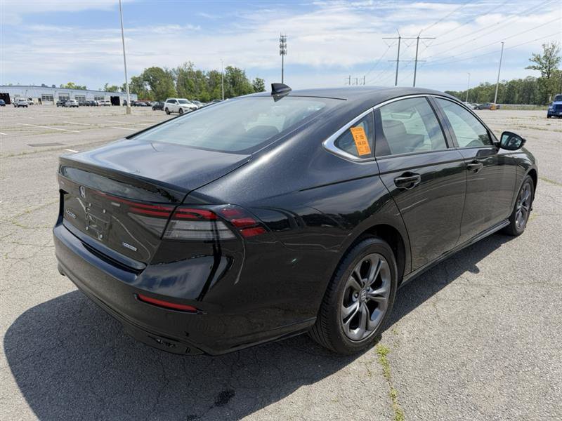 Used 2024 Honda Accord EX-L image 8