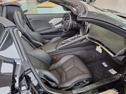 New 2026 Chevrolet Corvette E-Ray image 4