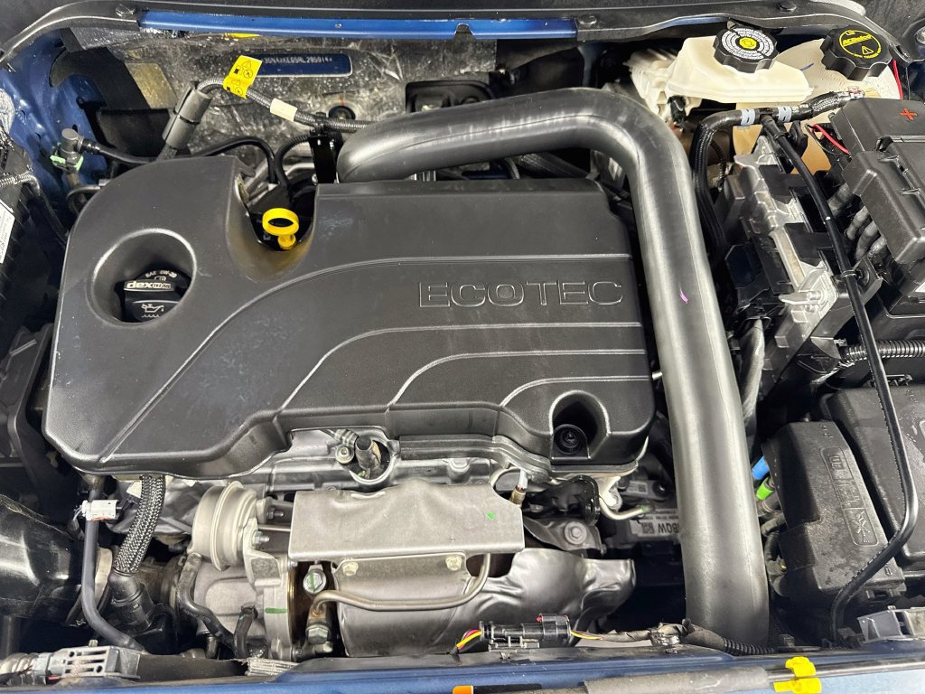 Used 2024 Chevrolet Equinox LT FWD image 39