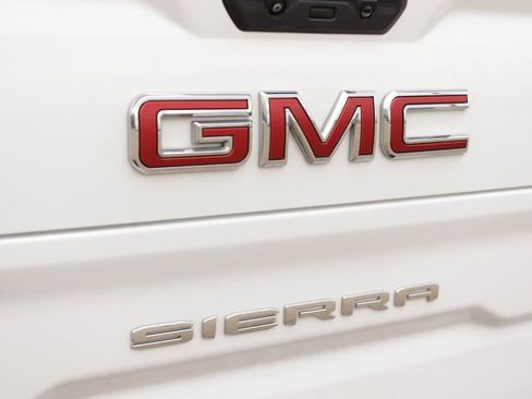 Used 2022 GMC Sierra 1500 Elevation image 33