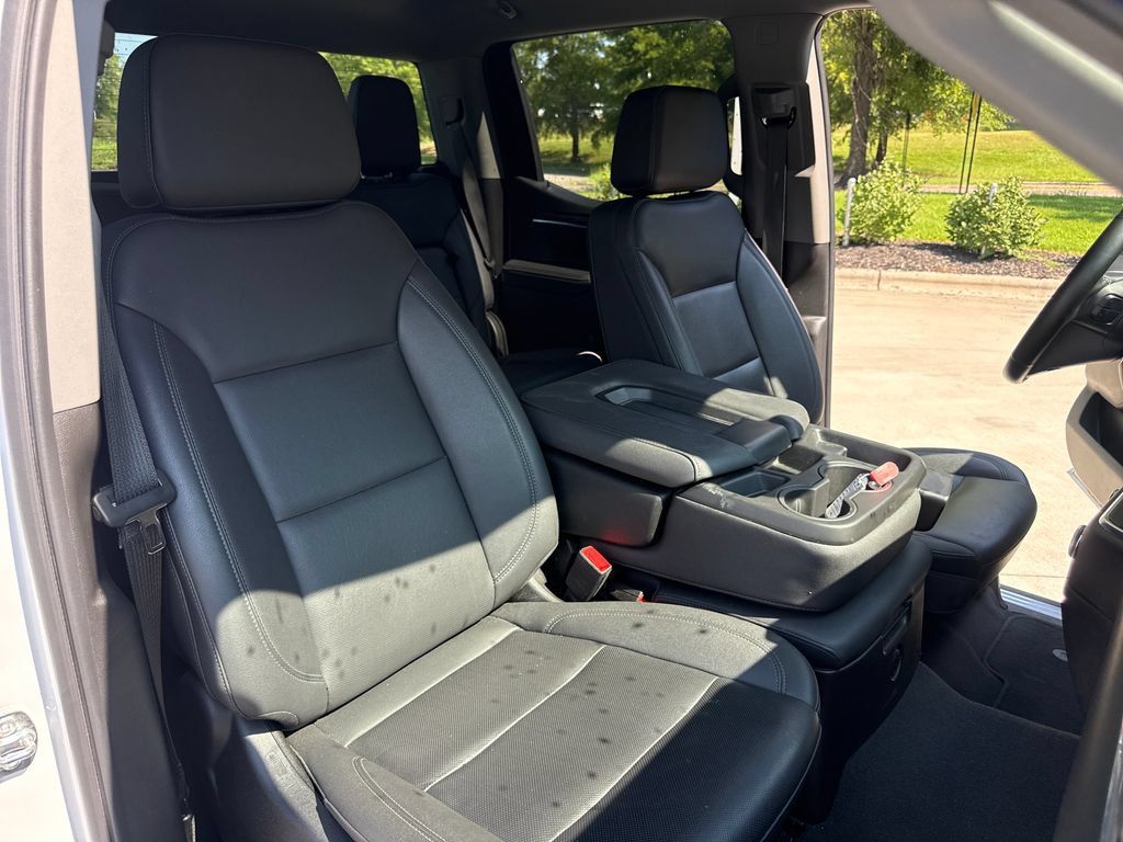 Used 2025 GMC Sierra 1500 SLT RWD image 35
