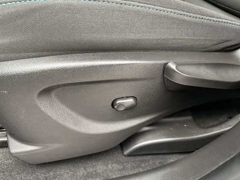 Used 2015 Chevrolet Trax LT w/ LT Sun and Sound Package image 13