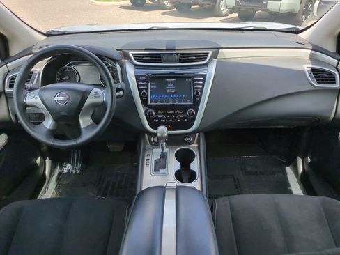 Used 2017 Nissan Murano SV FWD image 14