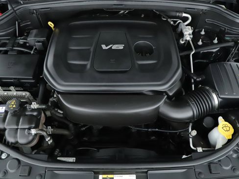 Used 2019 Dodge Durango GT image 17