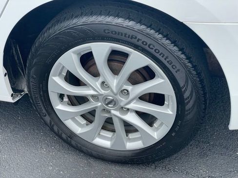 Used 2019 Nissan Sentra SV FWD image 24