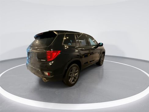 Used 2023 Honda Passport EX-L image 7
