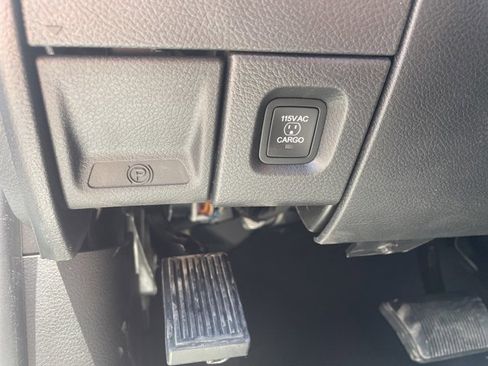 New 2025 RAM 2500 Tradesman image 28