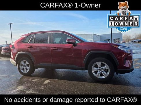 Used 2021 Toyota RAV4 XLE image 3