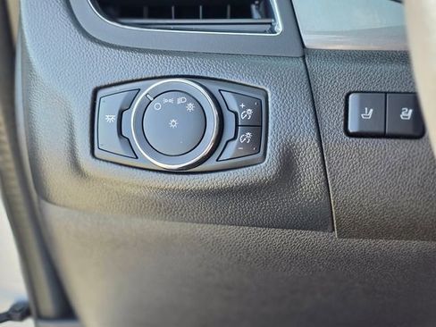 Used 2014 Ford Edge Sport w/ Vision Package image 26