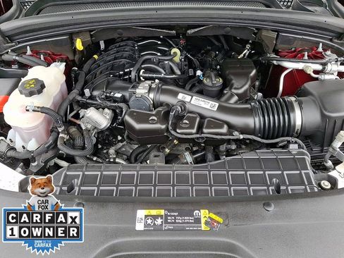 Used 2023 Jeep Grand Cherokee Laredo image 27