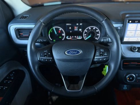 Used 2024 Ford Maverick XLT w/ XLT Luxury Package FWD image 2