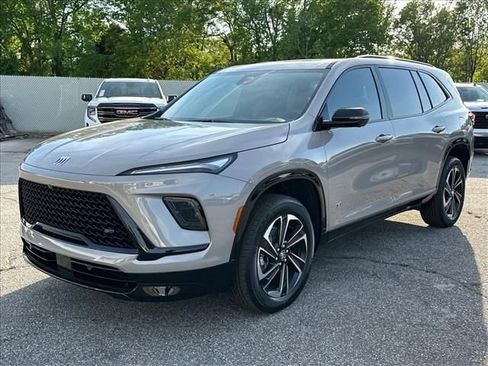 New 2026 Buick Enclave Sport Touring w/ Power Package FWD image 5